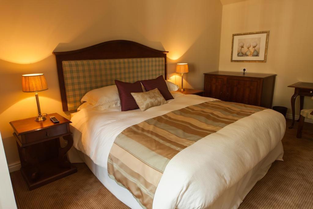 ホテル The Woodhouse Arms グランサム エクステリア 写真